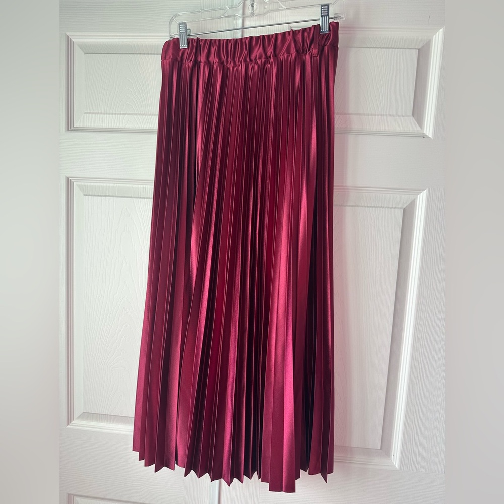 Chic Wine Pleated A-Line Skirt